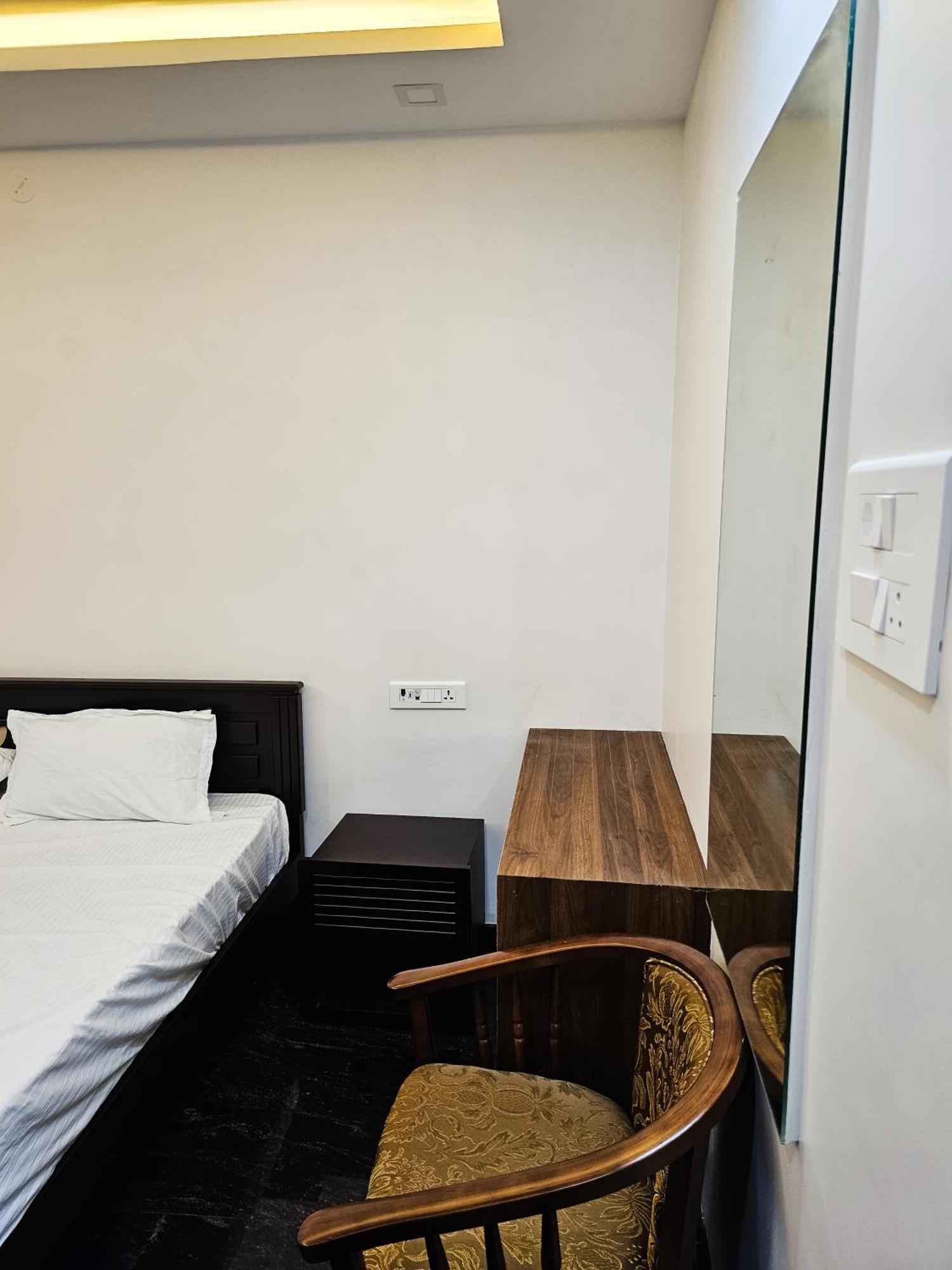 فندق Jp Residency ييلاجيري المظهر الخارجي الصورة